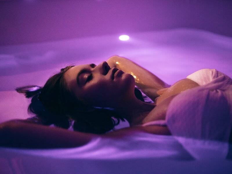 Schwerelos Floating & Massage