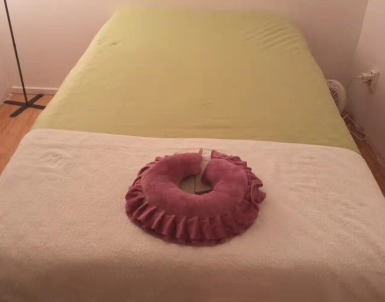 China-Japan Tuina Massage