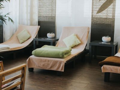 Schwerelos Floating & Massage