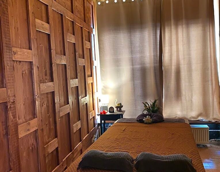 Five Elephants Thaimassage