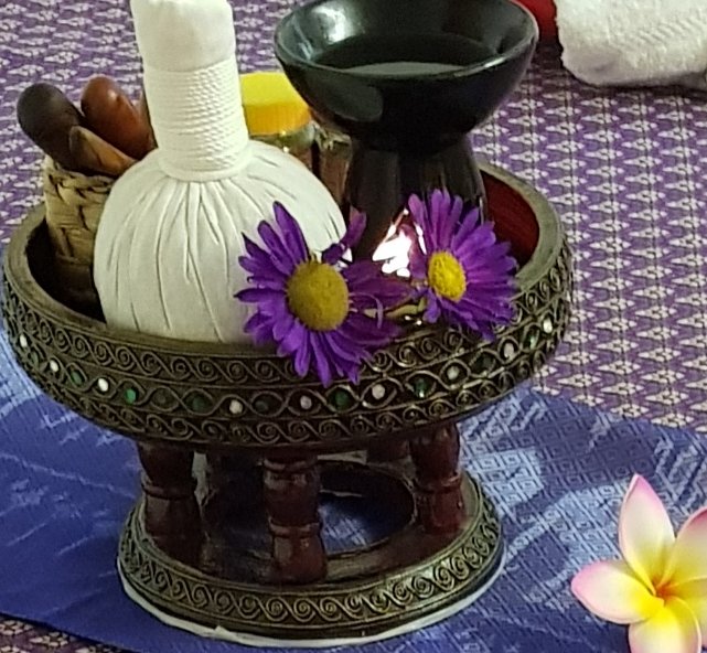 Natthathida Thaimassage
