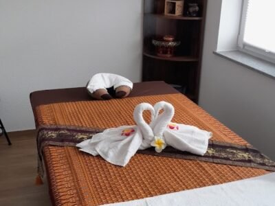 Thaimassage Way of Noi
