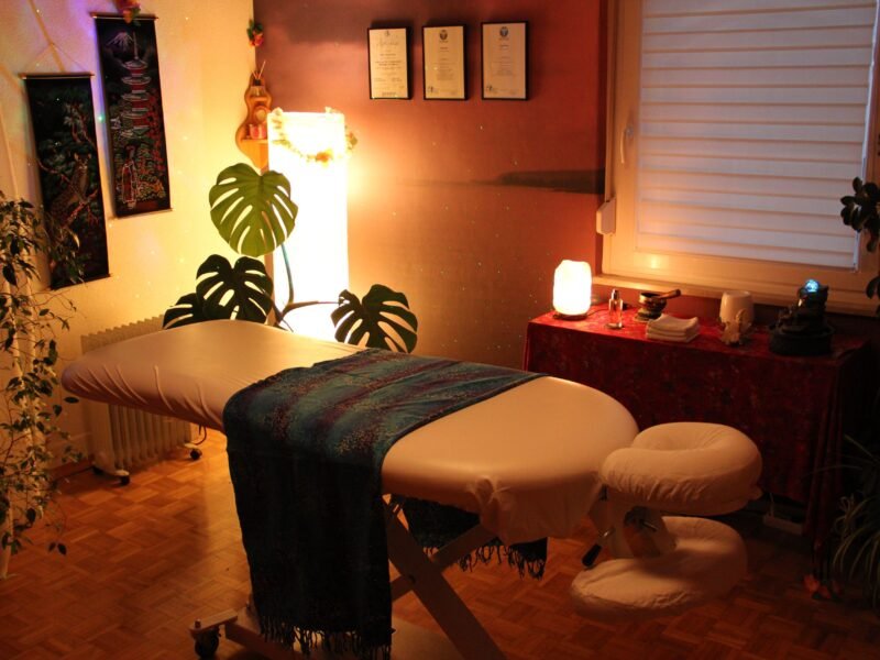 Lomi Massage Ditzingen